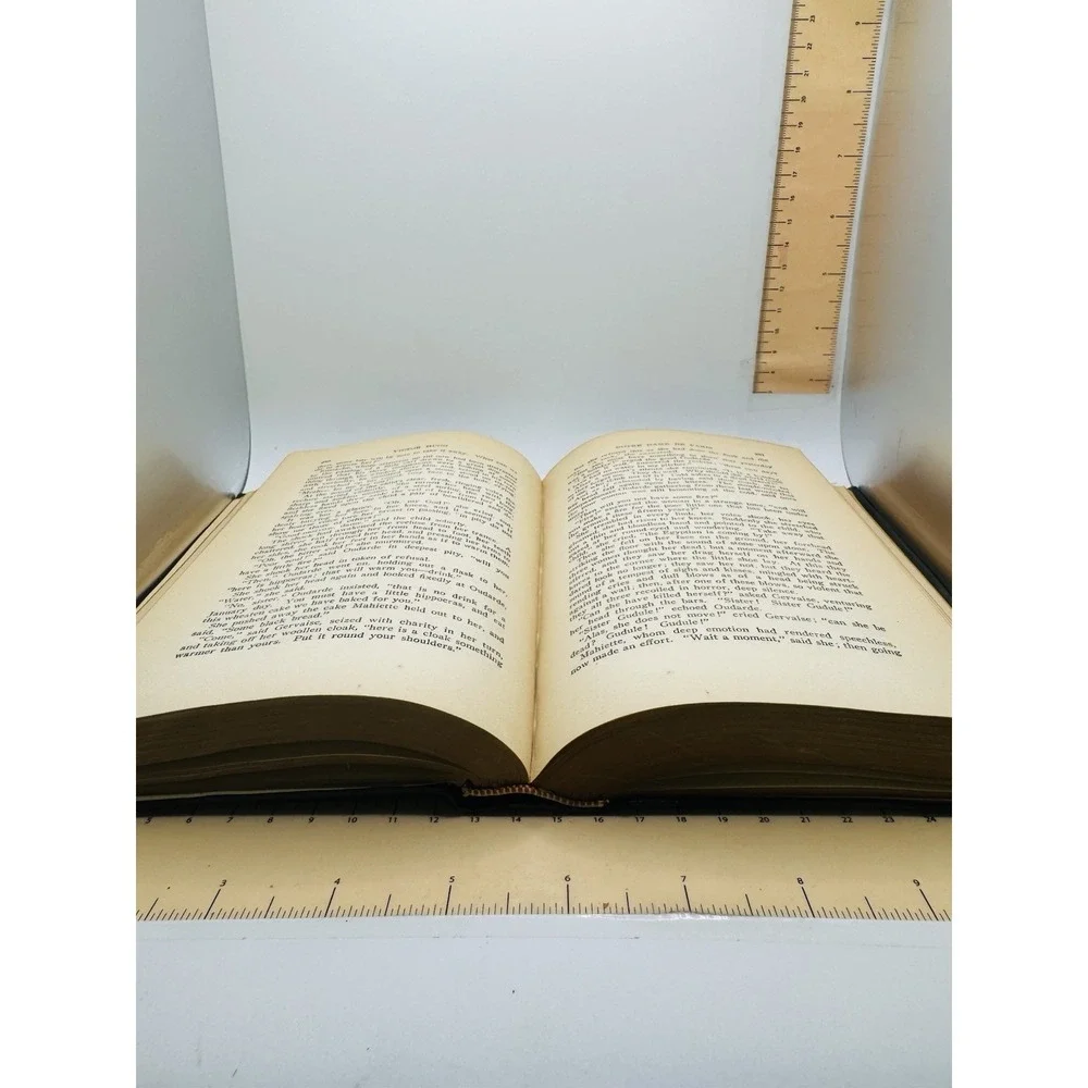 Notre Dame de Paris - Victor Hugo, 1917, PF Collier, Harvard Shelf of Fiction 12